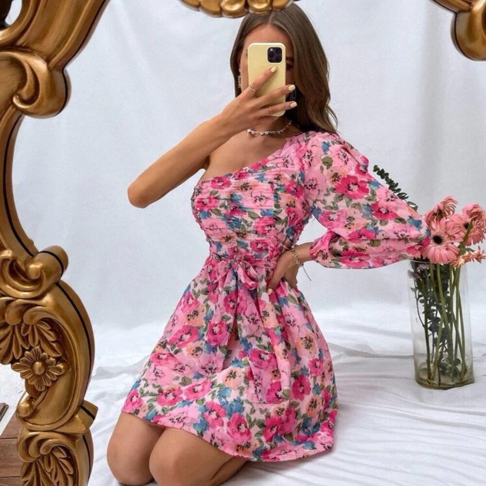 Rose Dress - Picture 4 of 6